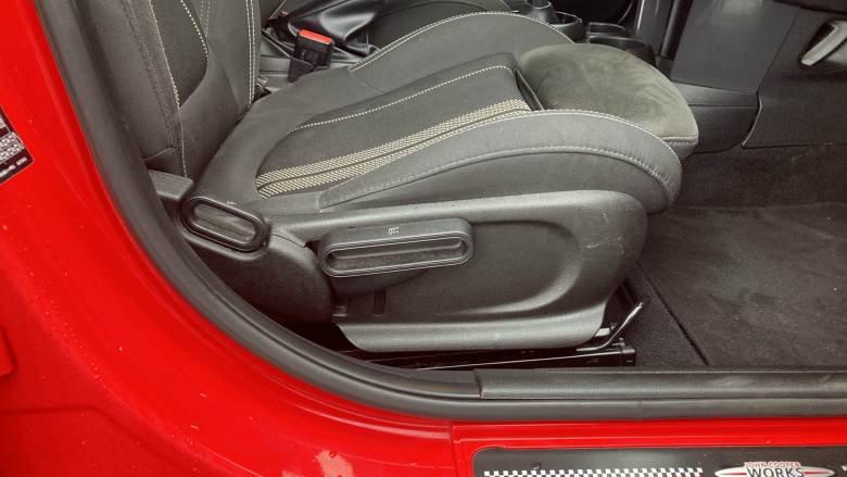 MINI Hatchback 1.5 Cooper Sport II 5dr Auto Petrol Hatchback